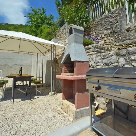 Sverko By Interhome Апартаменты *