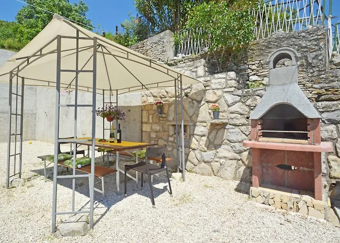 Sverko By Interhome Apartamento