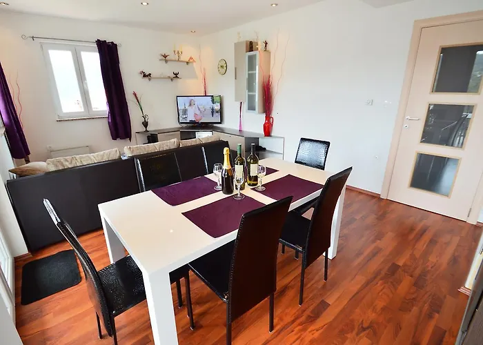 Appartement Sverko By Interhome Trget