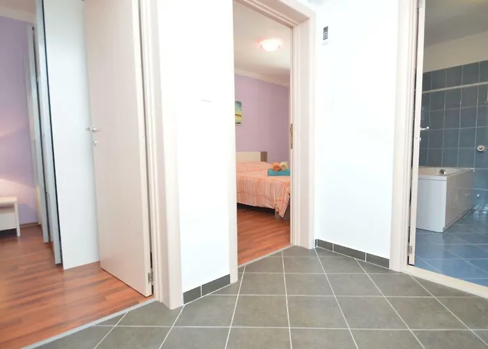 Sverko By Interhome Appartement